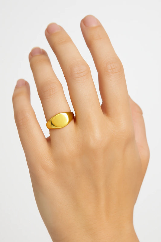 Classic Ring