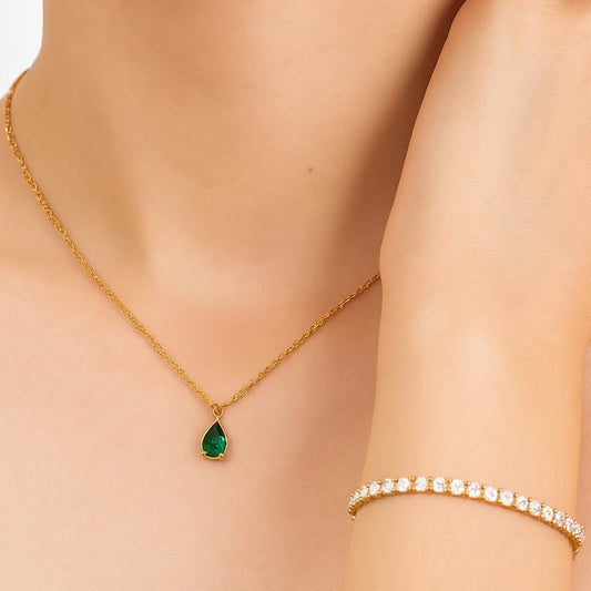 Emerald Stone Neckpiece