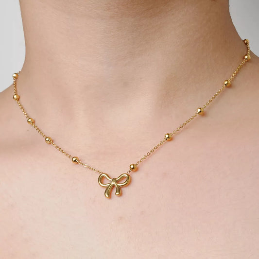 Graceful Bow Charm Neckpiece