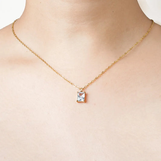 Ice square Neckpiece