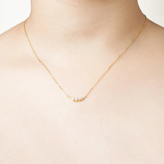 Pearl Toggle Neckpiece